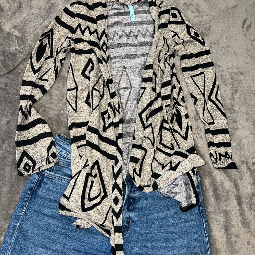 Chic Black and Cream Women's Cardigan